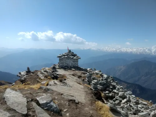 Deoriatal Chopta Chandrashila Trek - Lake & Summit Exploration - Image 5